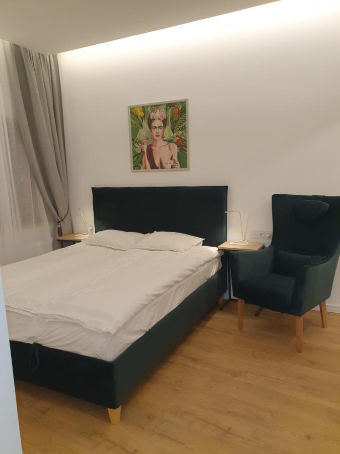 Smaragdo Apartamentai Kaunas Ngoại thất bức ảnh