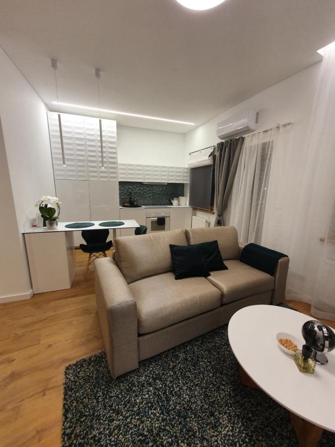 Smaragdo Apartamentai Kaunas Ngoại thất bức ảnh